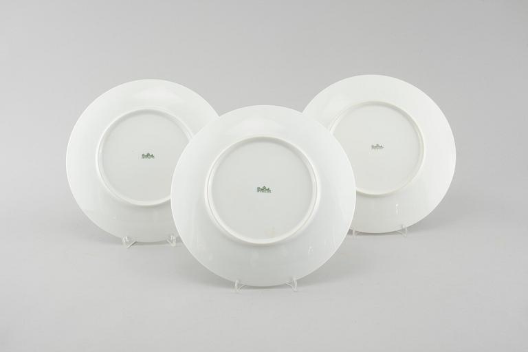 Thirteen dinner plates from Rosenthal, Germany, made in the second half of the 20th century.