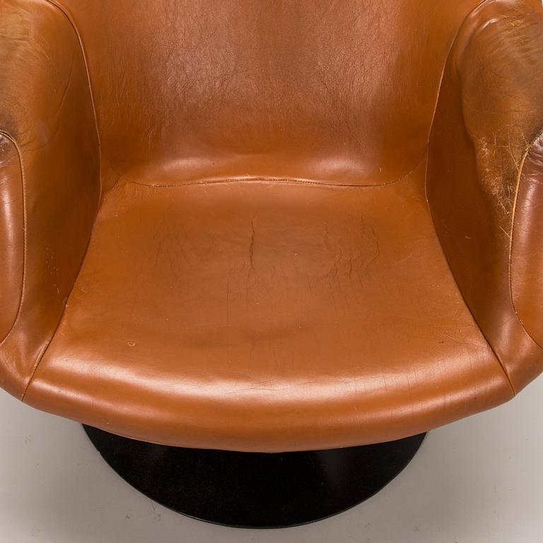 Yrjö Kukkapuro, A late 1960's 'Junior' armchair for Haimi.