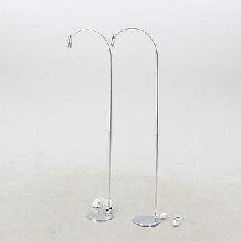 Floor lamps, a pair from Öia Lighting, 21st century.