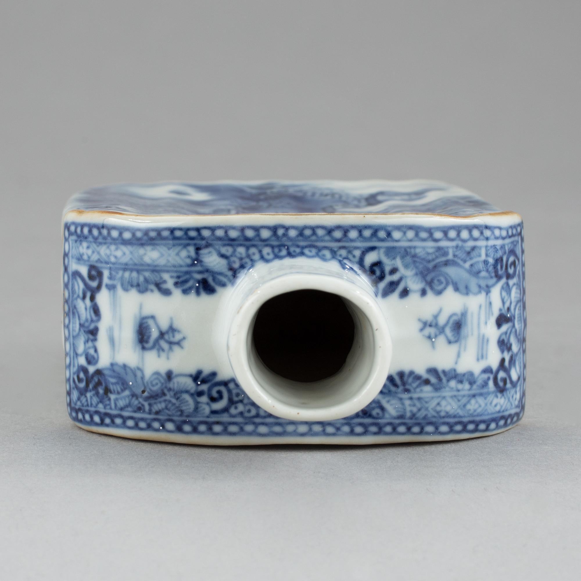 TEDOSA, porslin, 1700-tal.