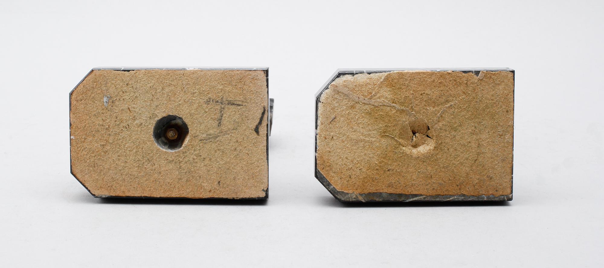 BOKSTÖD, 1 par, patinerad metall, signerade Franjuo, 1900-talets första hälft.