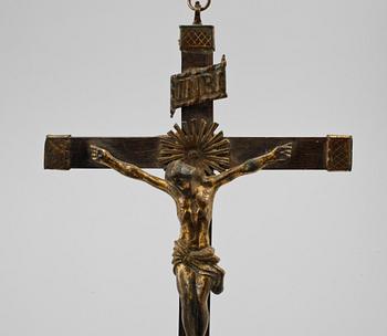 KRUCIFIX, trä och delvis förgylld brons, 1800-tal.