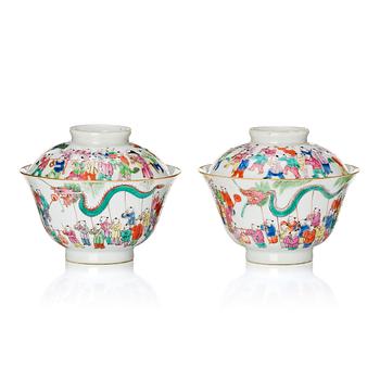 982. A pair of '100 boys' cups with covers, Qing dynasty, with Daoguang seal mark (1821-50).