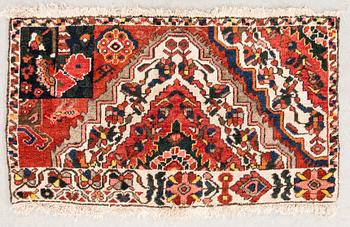 Carpet Bakthiari Vaghir old 62x113 cm.