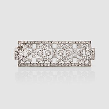 1215. An Art Deco, old-cut diamond brooch. Total carat weight of diamonds circa 3.00 cts.