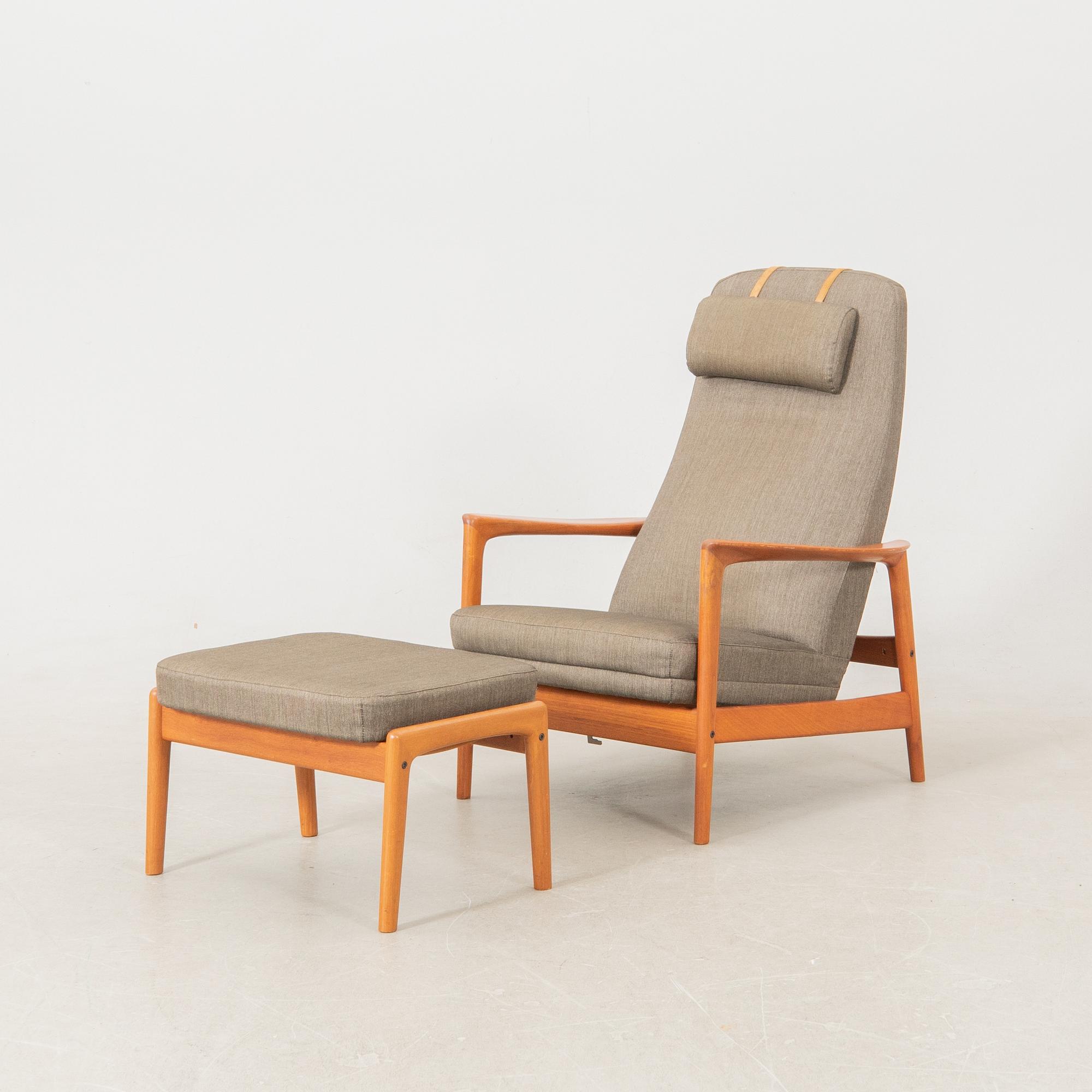 Folke Ohlsson, Armchair with ottoman "Duxiesta", Bra Bohag, Ljungs Industrier, Malmö 1960s.