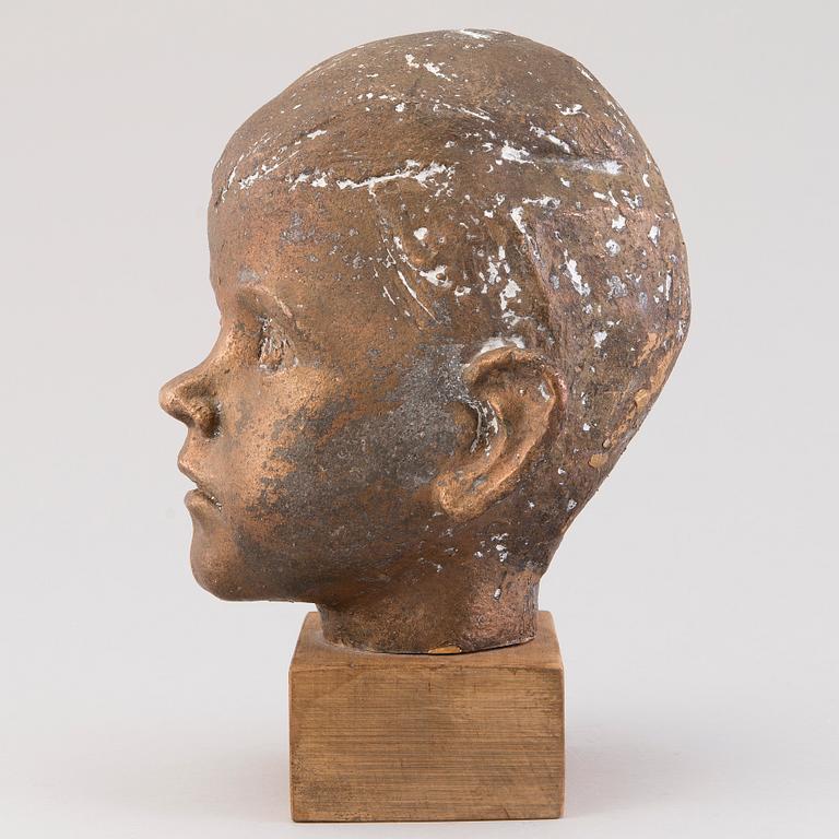 HEIKKI HÄIVÄOJA, pronssia, signeerattu ja päivätty 1958, numeroitu 1/2.