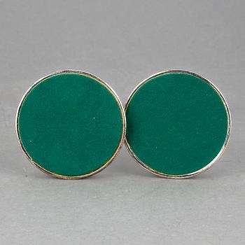 LJUSSTAKAR, ett par, silver, GAB, 1985.  396 gram (inklusive fylld fot).
