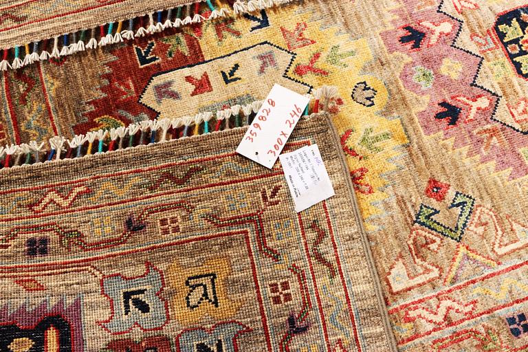 A Ziegler Soltani carpet, c. 300 x 264 cm.