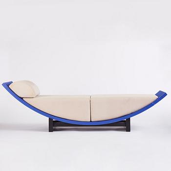 Jonas Bohlin, a 'Concav' chaise longue, Källemo, Sweden ca 1985.