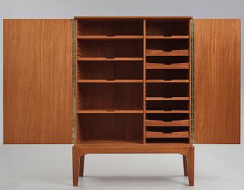 Carl Cederholm, a mahogany cabinet, Stil & Form, Stockholm 1940's-50's.