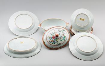 An european subject famille rose dinner service, Qing dynasty, Qianlong (1736-95).