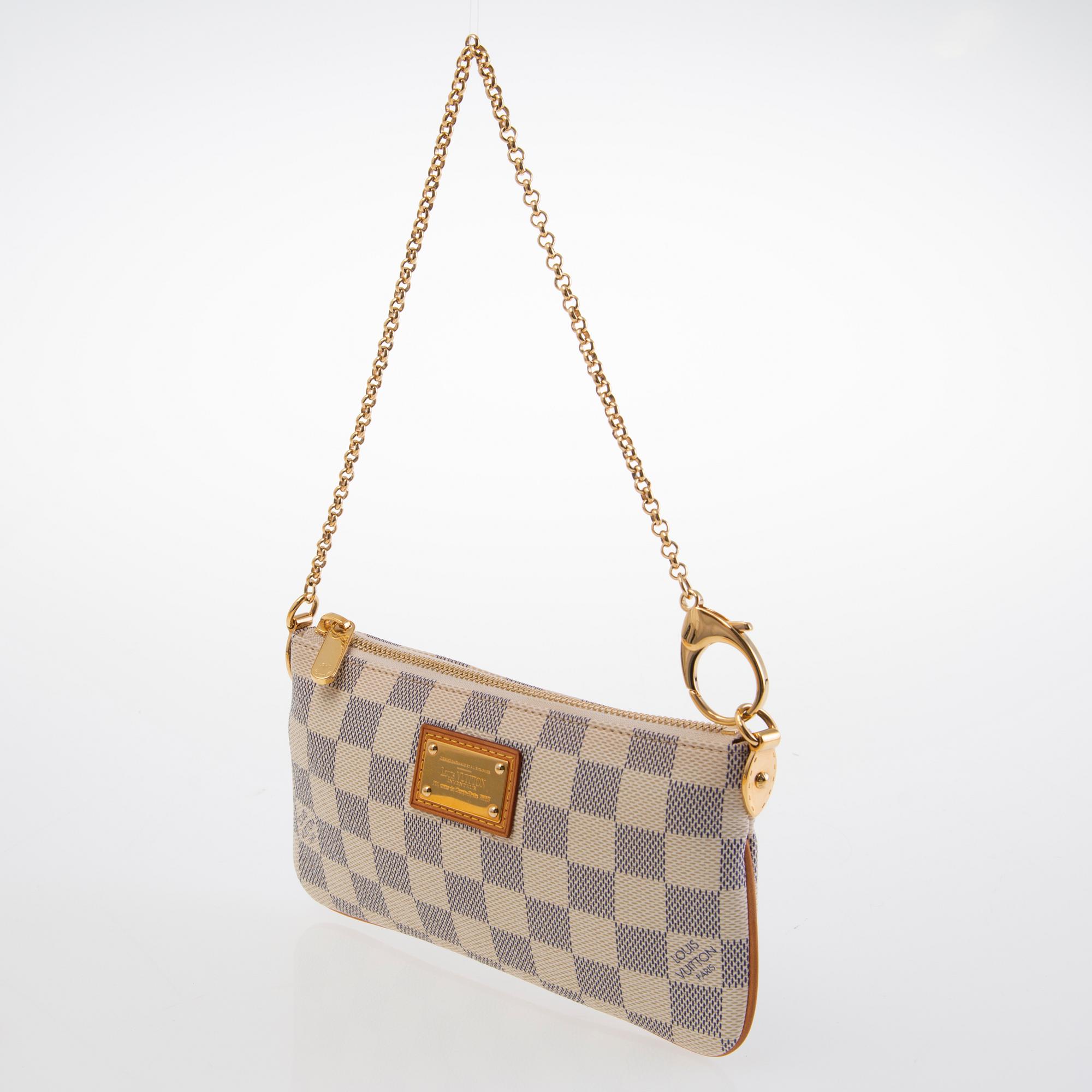 LOUIS VUITTON, "Pochette Milla", VÄSKA.