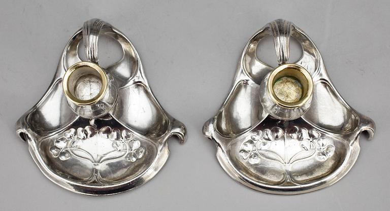 LJUSSTAKAR, 2 par, nysilver, Wurttembergische Metallwarenfabrik, jugend. Omkring 1900.