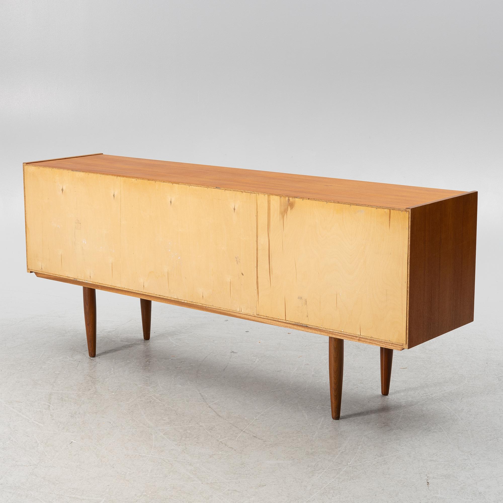 Sideboard, Ulferts Tibro, 1900-talets andra hälft.