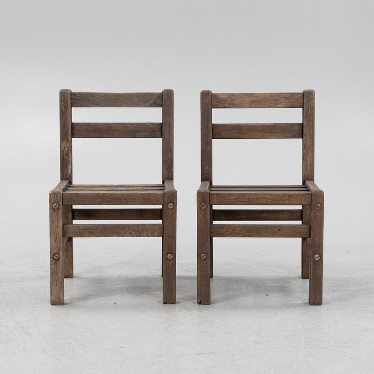 Elsa Stackelberg, a table and four chairs, Fri Form, Sweden, second half of the 20th century.