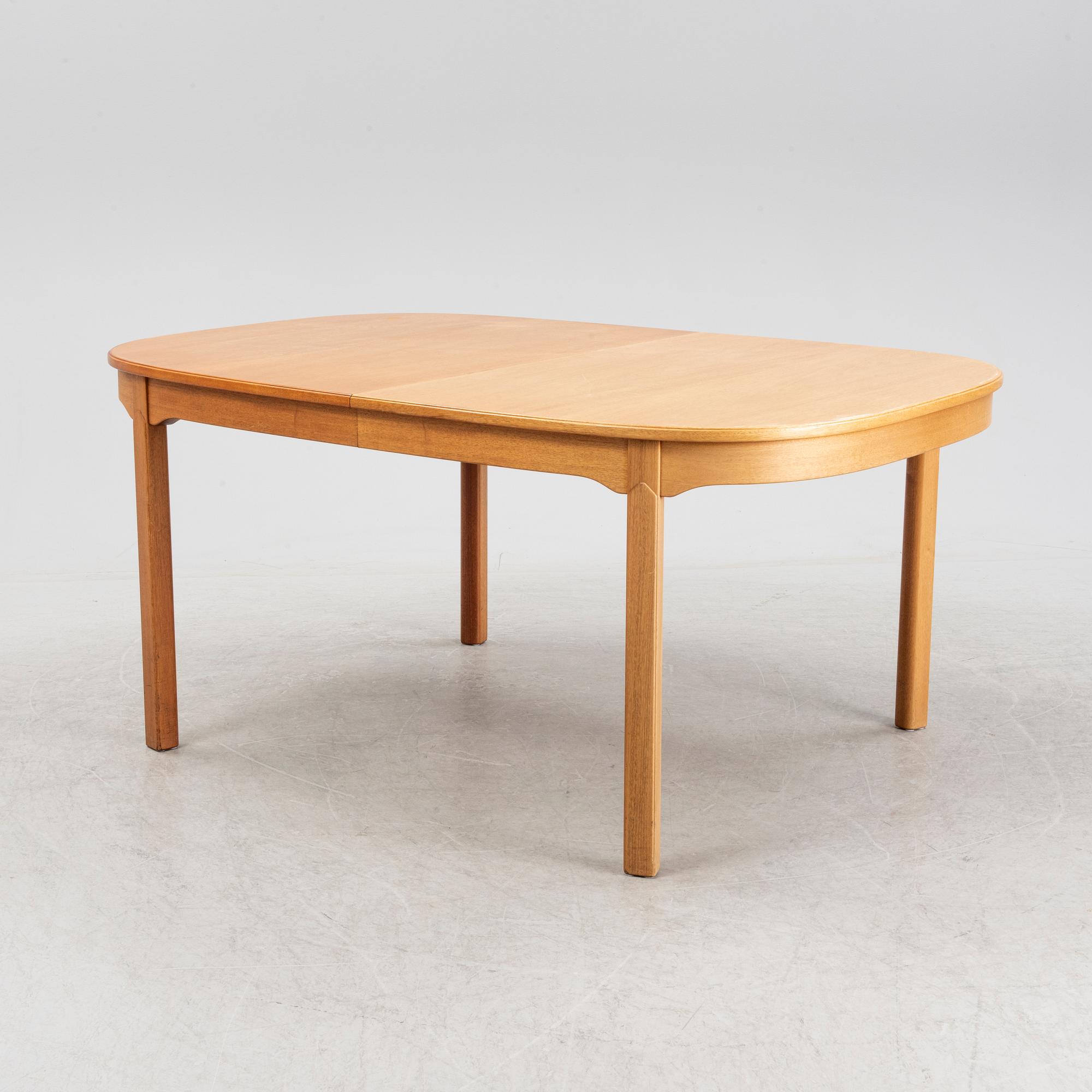 Carl Malmsten, an 'ambassadör' dining table, second half of the 20th century.