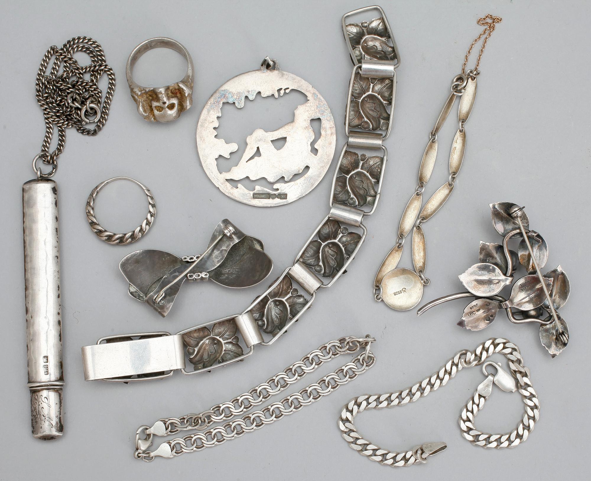 PARTI SMYCKEN, 10 delar, silver, mestadels 1900-tal. Tot vikt 127 gram.