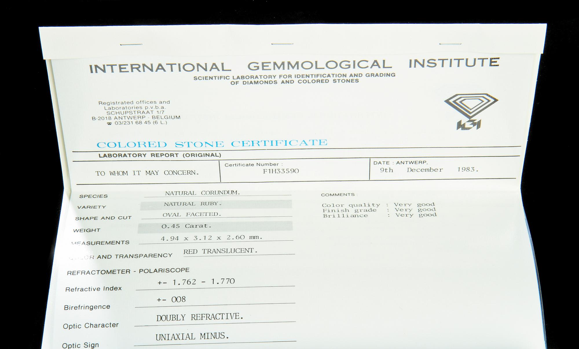 RUBINER, 2 st, fasettslipade, oinfattade, 0.45 ct resp 0.71 ct. Cert. IGI.