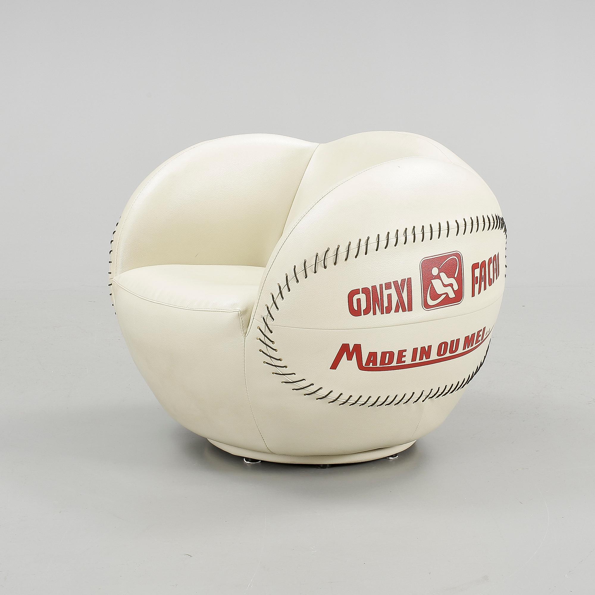 SNURRFÅTÖLJ, 1900-tal.