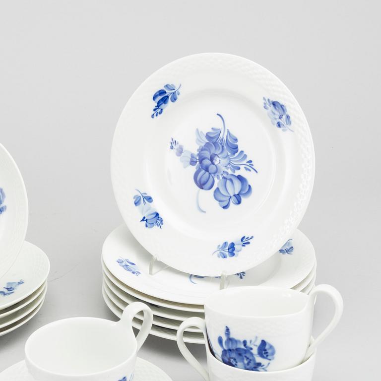KAFFESERVIS, 14 delar, "Blå blomst", Royal Copenhagen.