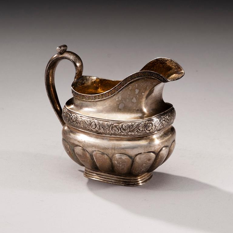 GRÄDDSNÄCKA, silver, S:t Petersburg, 1835, Ryssland. Vikt ca 181,9 g.