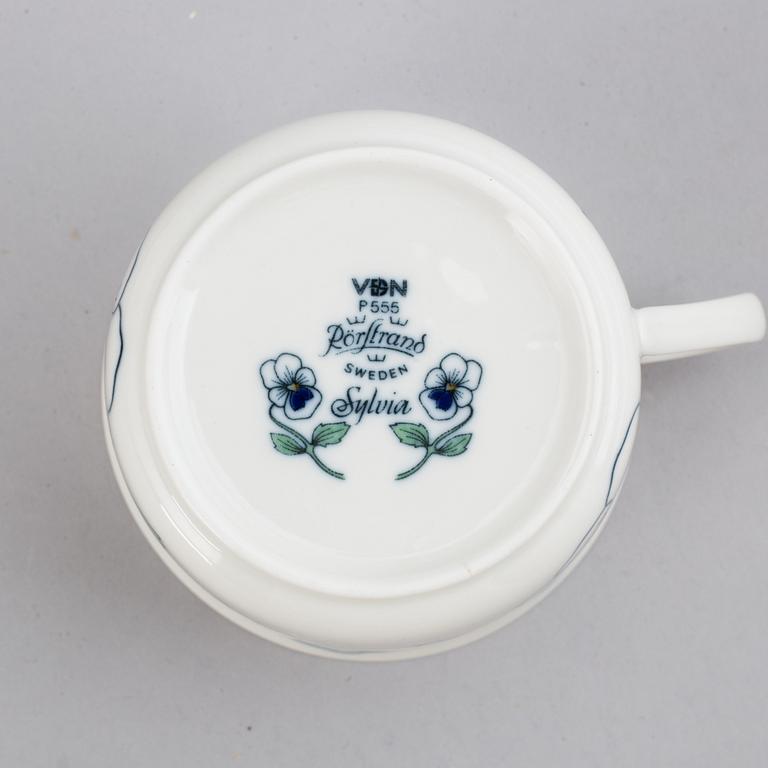 Sylvia Leuchovius, a part 'Sylvia' porcelain coffee and dinner service, Rörstrand (102 pieces).