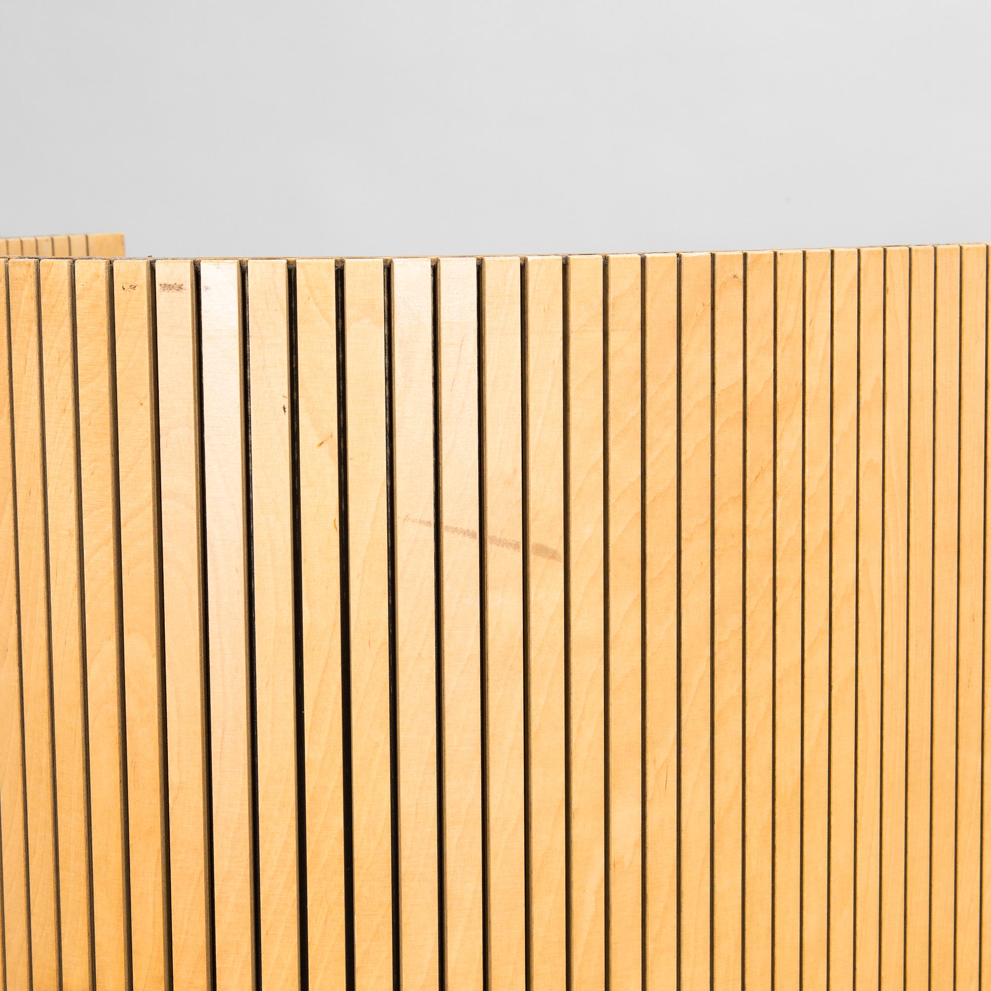 Sebastian Lönnqvist, skärm/rumsavdelare, "Sebastian", Martela, Finland.