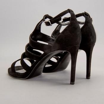 Yves saint Laurent, skor ett par strl 39,5.
