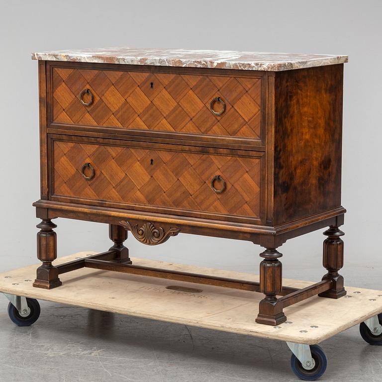 A mahogany and birch chest of drawers, Åtvidabergs Möbelfabrik, 1930's.