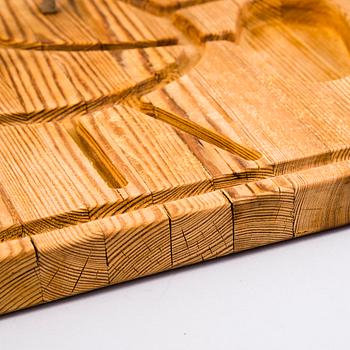 ILMARI TAPIOVAARA, a 1960's cutting board for Laupaan Puu.