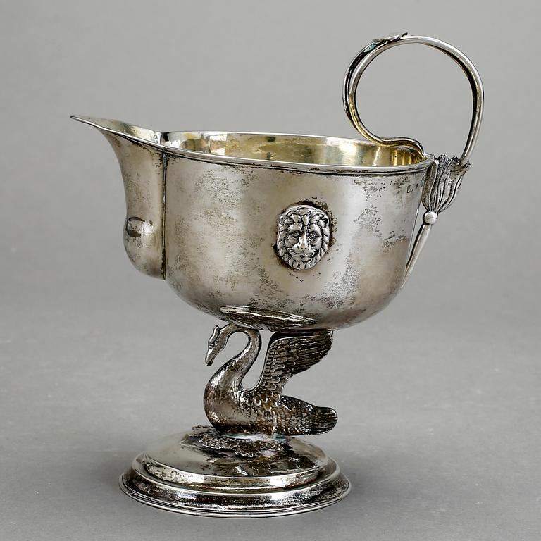 GRÄDDKANNA, silver Carl Petter Åberg, Arboga 1823. Vikt 201 gr.