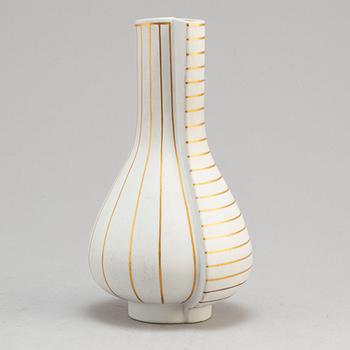 WILHELM KÅGE, a 'Guldsurrea' stoneware vase from Gustavsberg studio.