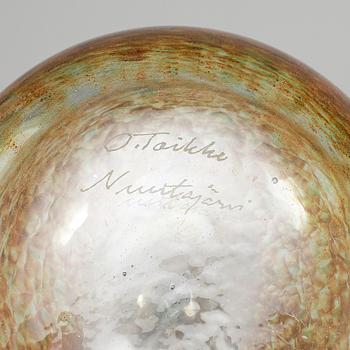 OIVA TOIKKA, två glasfåglar, Black Male and Female Eider (Haahka ja Haahkatar) 1986, signerade O. Toikka Nuutajärvi.