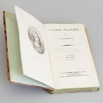 BÖCKER: 2 volymer, Svensk Plutark, JF af Lundblad, tryckt hos Kongl Ordens-Boktryckeriet 1823/26.