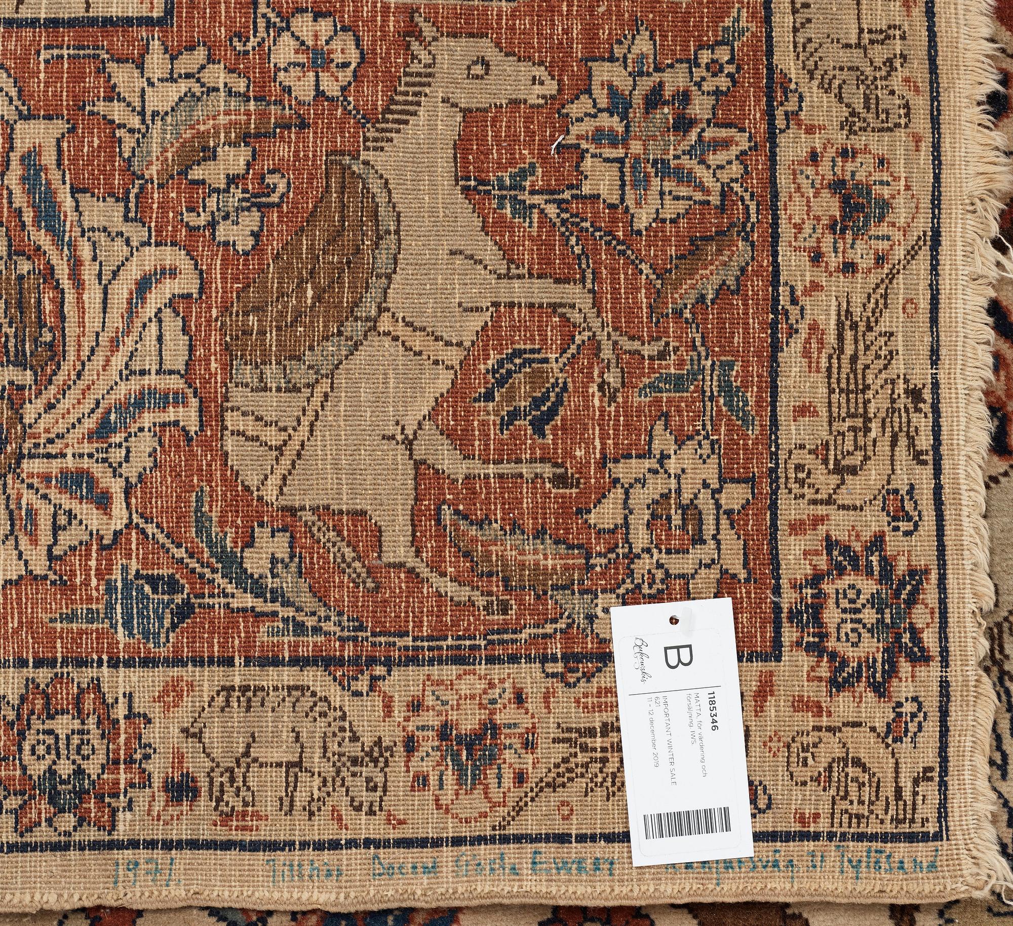 MATTO, semi-antique Tabriz figural, ca 400 x 298,5 cm.