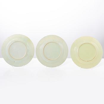 Tallrikar, sex stycken, porslin. Qingdynastin, 1700-tal.