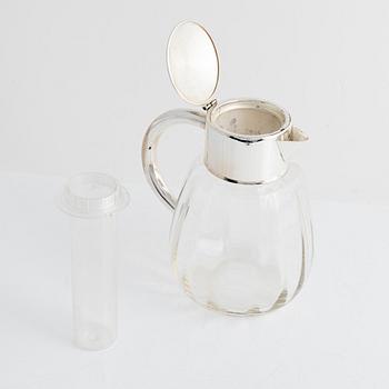 Lemonade jug/cocktail jug, sold by the company Svenskt Tenn, second half of the 20th century.