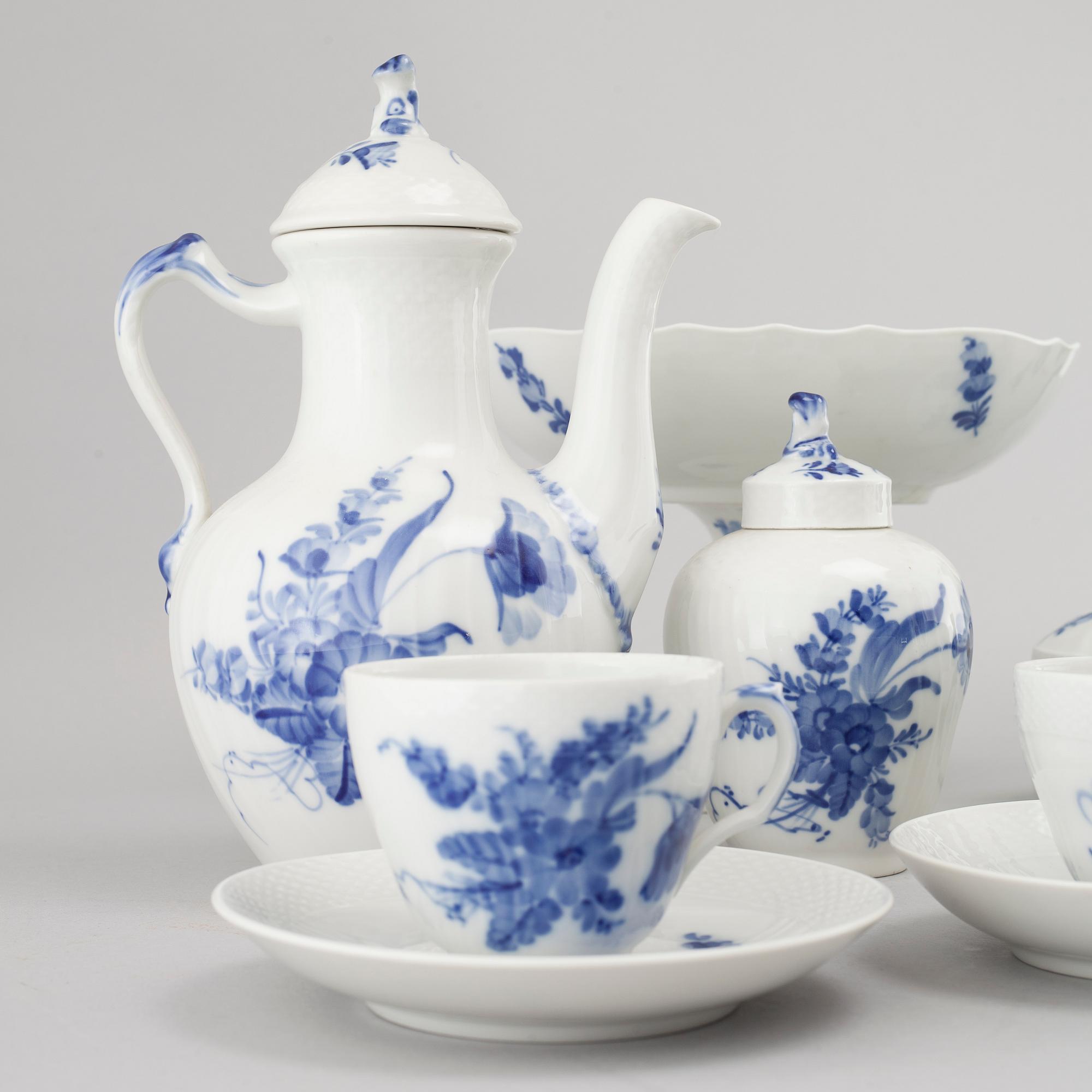 42 pieces of tableware called "Blå Blomst" by Royal Copenhagen, Denmark, during 20th century.