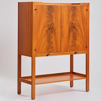 Josef Frank, cabinet, model B 2135, Svenskt Tenn, 1980s/90s.
