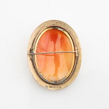 Brooch of silver and carved shell cameo, E Cederin Örebro 1922.