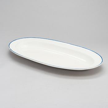 A faience fish platter. Wedgwood, England.