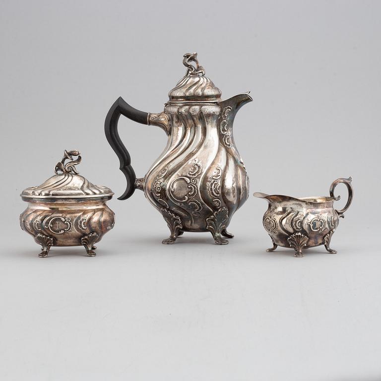 Cg Hallberg, a Rococo style three piece silver service, Stockholm 1951,