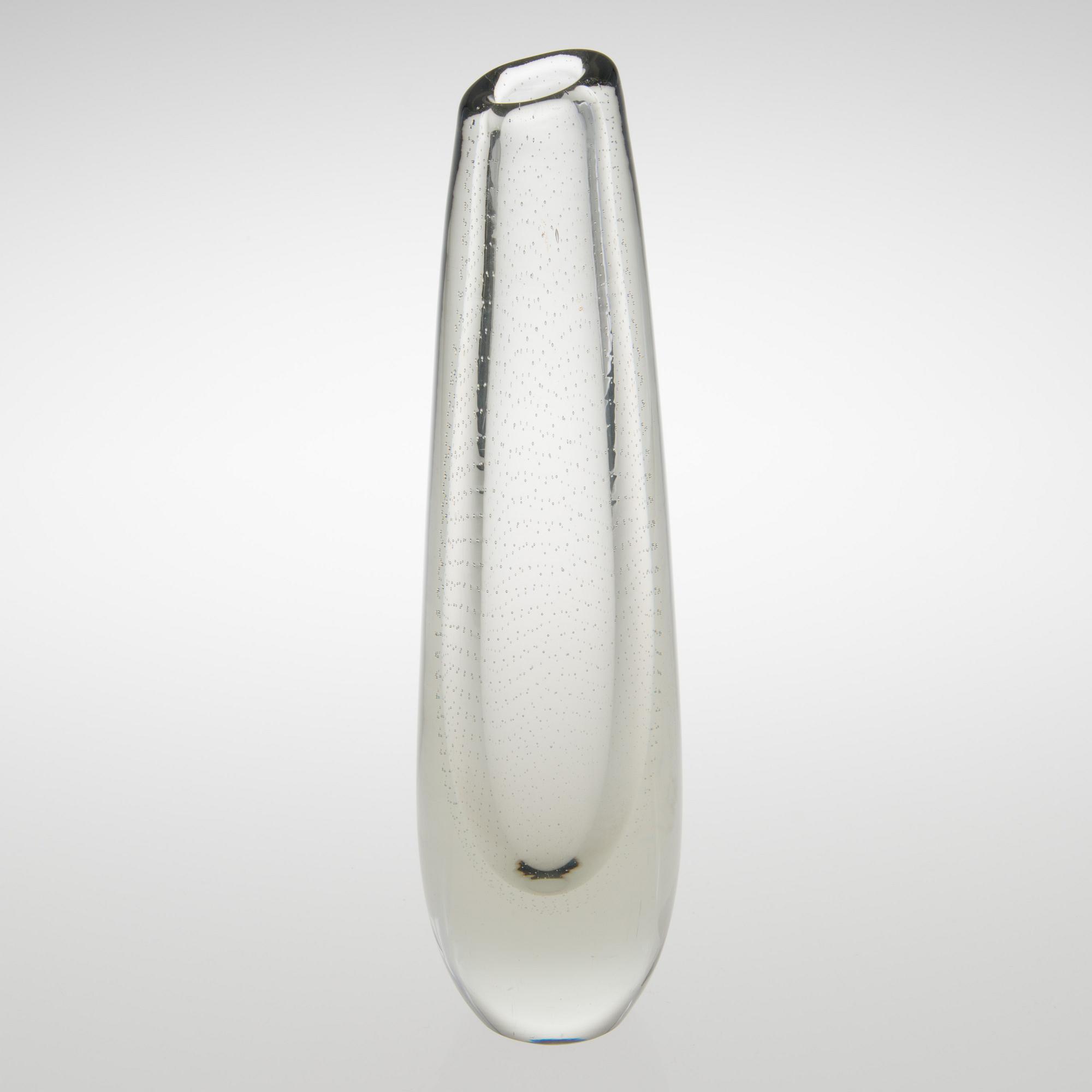 GUNNEL NYMAN, VAS. Signering med syrapenna G. Nyman, Nuutajärvi Notsjö. 1940-talets slut.