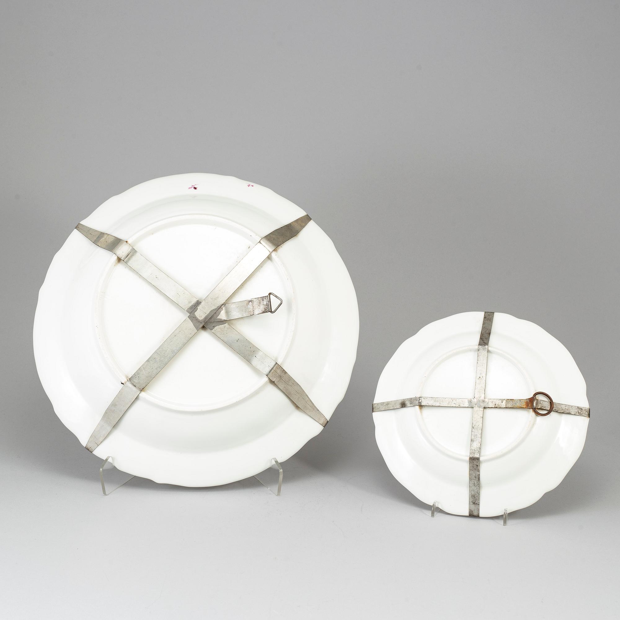 An 19th century porcealin dish and plate, Berlin.