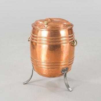 A water barrel from around year 1900.