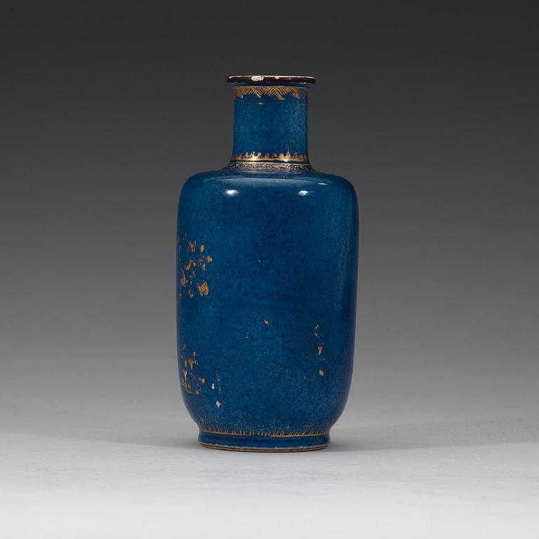 A powder blue vase, Qing dynasty, 18th Century.