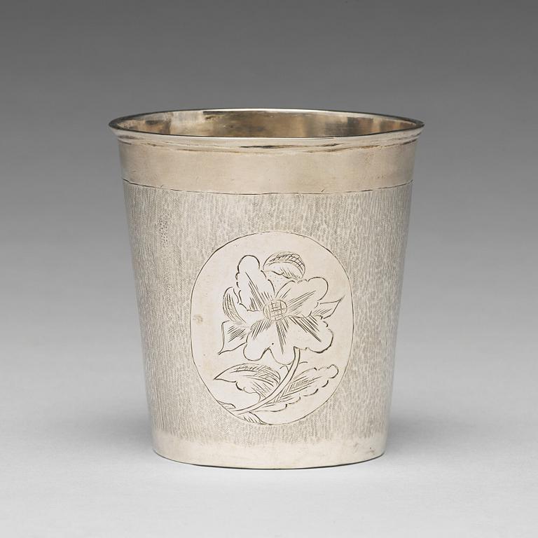 Jöran Hieronymi Bernegau, bägare, silver, Norrköping (verksam 1648-1679). Barock.