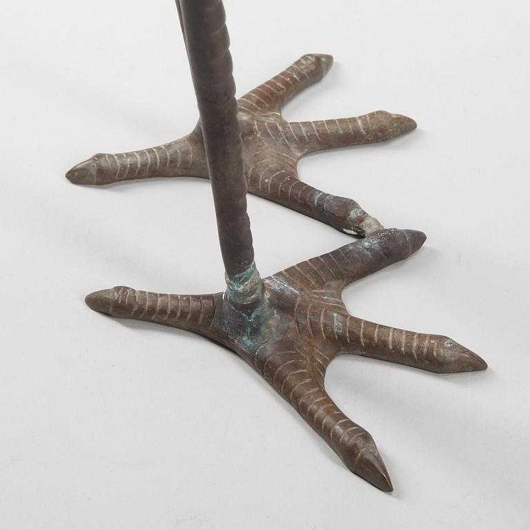 TRÄDGÅRDSDEKORATIONER, 2 st snarlika, patinerad mässing, 1960-70-tal.