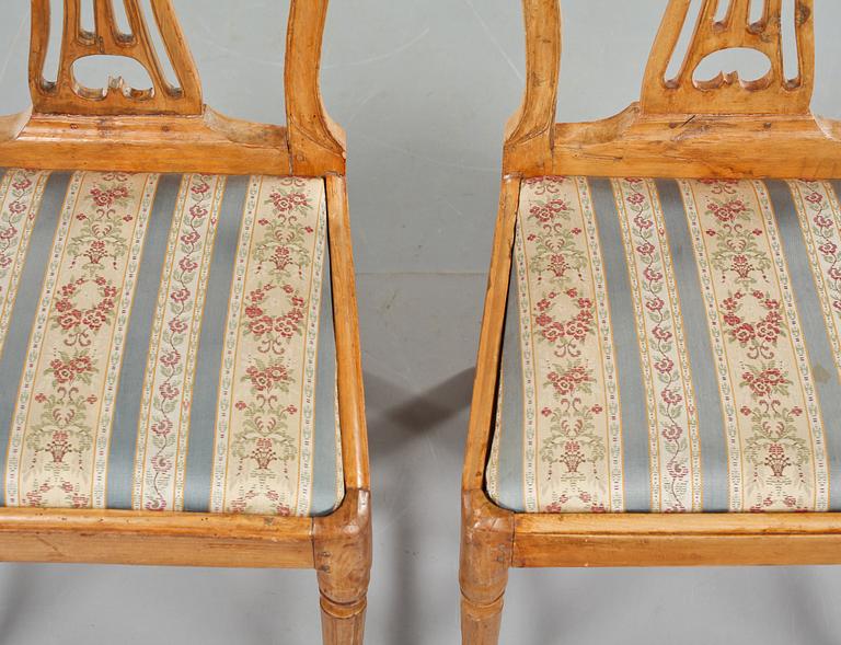 STOLAR, ett par, sengustavianska, omkring sekelskiftet 1800.